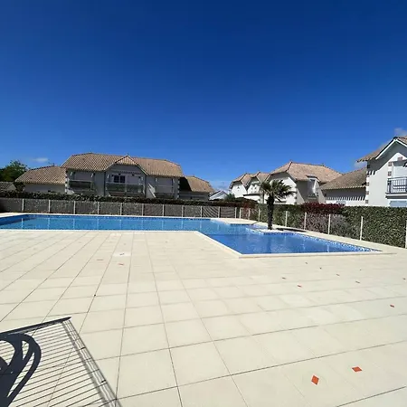 Charmante Maison De Avec Piscine, Proche Et Commerces - Fr-1-324a-43 Ferienhaus *